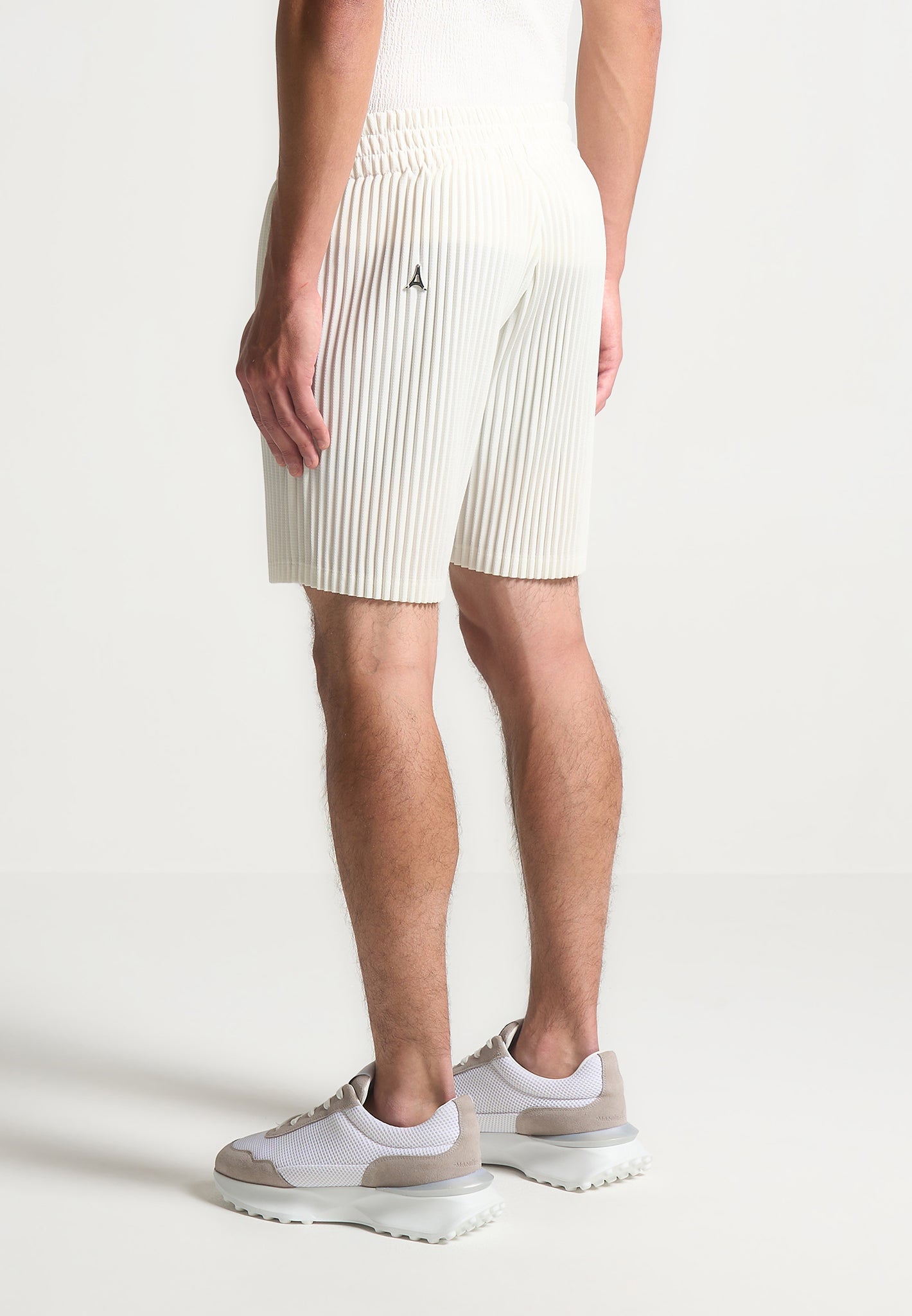 Pleated Shorts - Off White